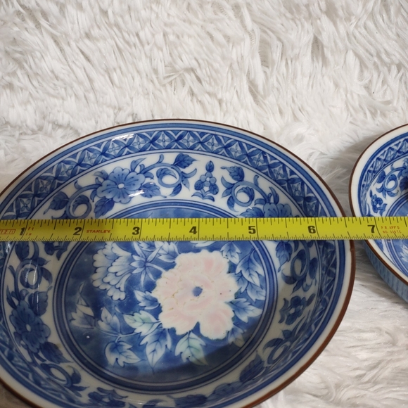 JAPANESE BLUE AND WHITE Vintage 2 piece Bowl set - Picture 3 of 10